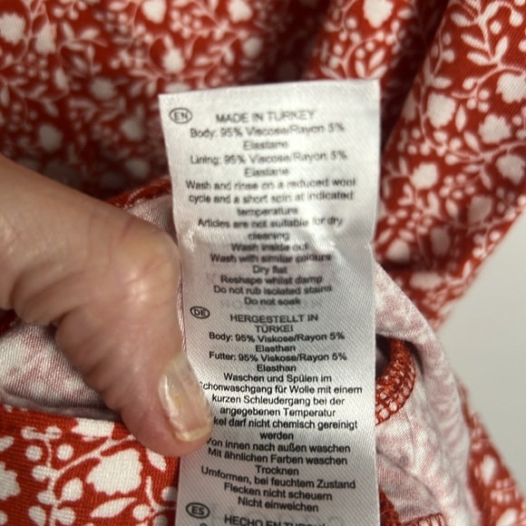 HOBBS London Jacinta Dress Apricot Ivory Floral Pint Fit & Flare Dress Size US8 - Picture 10 of 12